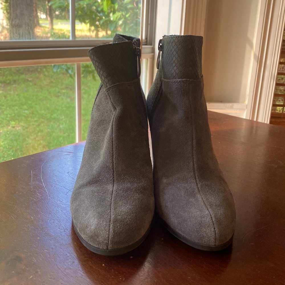 Dark grey , suede booties. Perfect for your new fall wardrobe!
